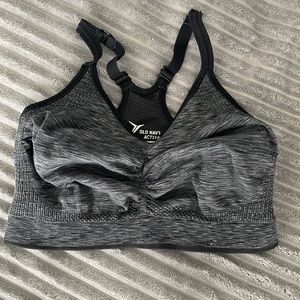 Old navy active sports bra size L